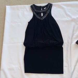Caché Dress Black